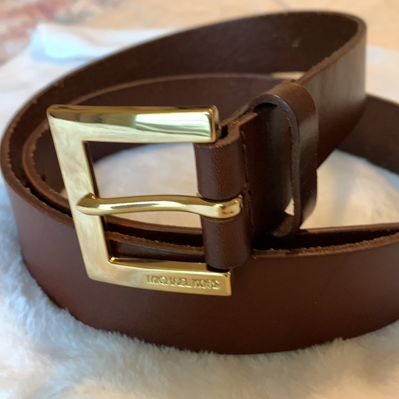 MICHAEL KORS GENUINE LEATHER BELT - Picture 3 of 5